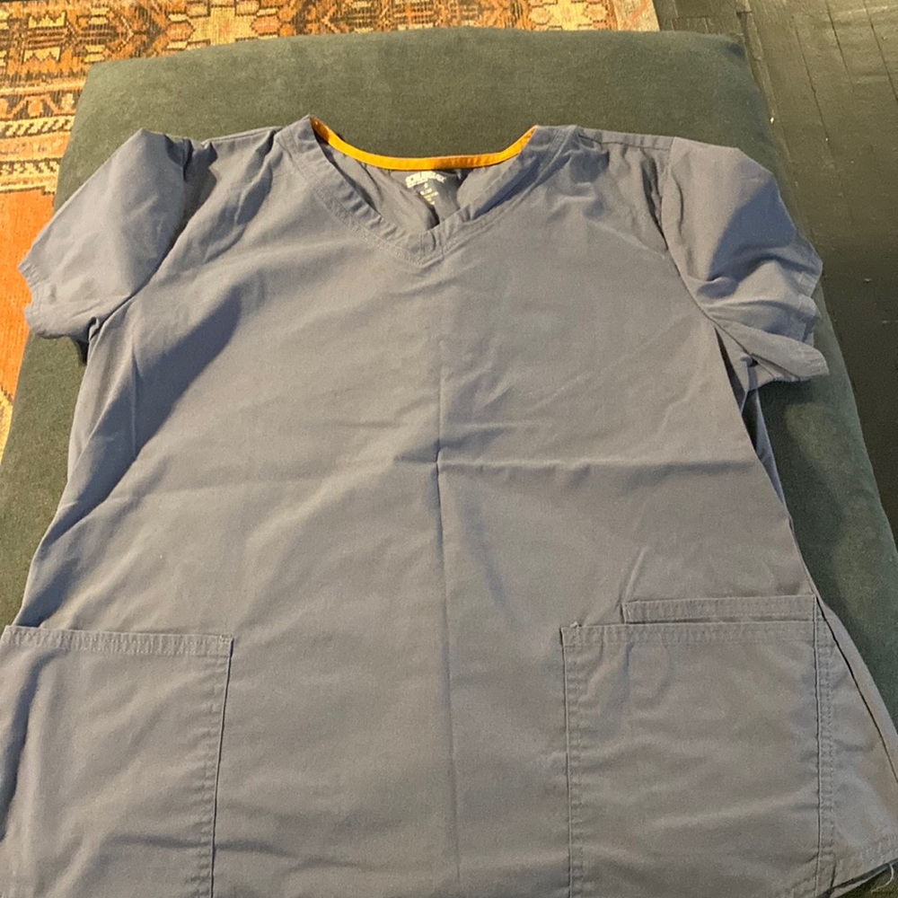 Womens Scrubstar xl gray top